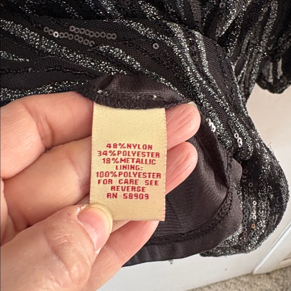 Reba black mesh lined top silver metallic stitching black sequins Size XL - Picture 8 of 10